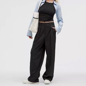 Lululemon Pleat-Front High-Rise Trouser